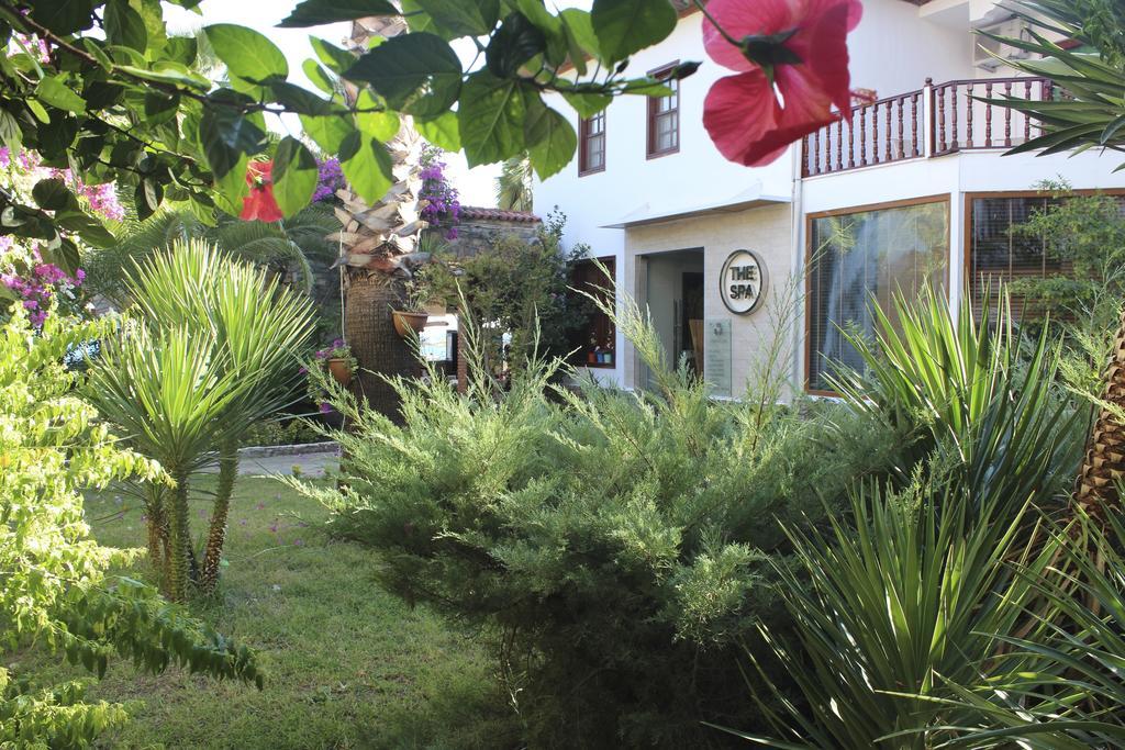 Hotel Ekincik Екстер'єр фото